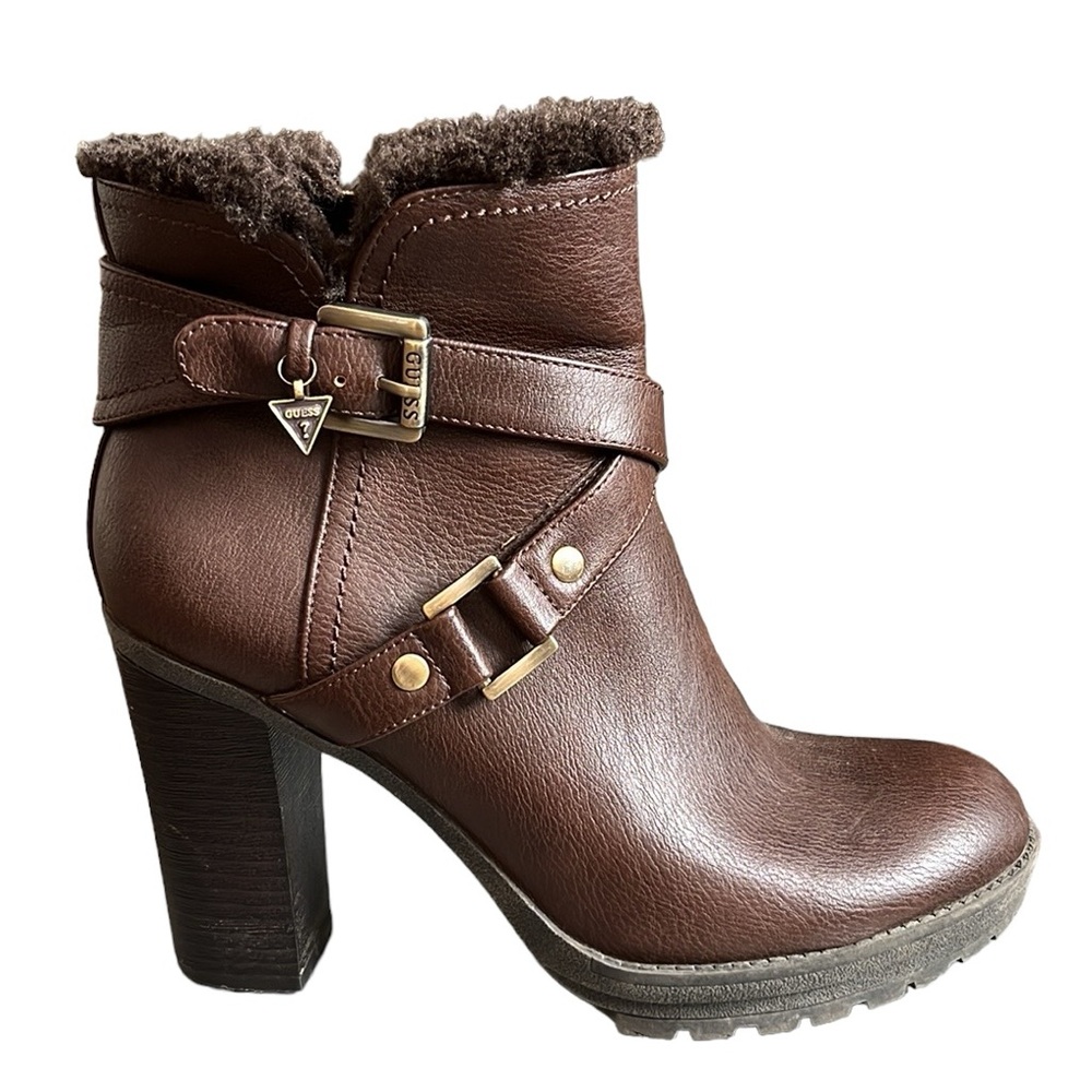 GUESS Women's Kavin Brown Buckle Lug Sole Ankle Boots